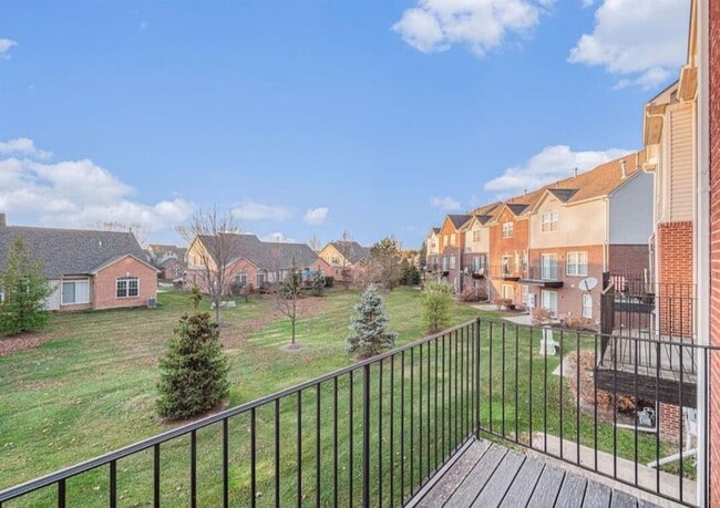 Building Photo - 526 Cherry Orchard Rd