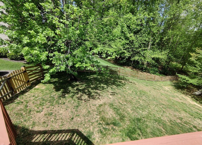 Building Photo - 7500 Tahoe Ct