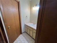 Building Photo - 14741 Indian Creek Dr