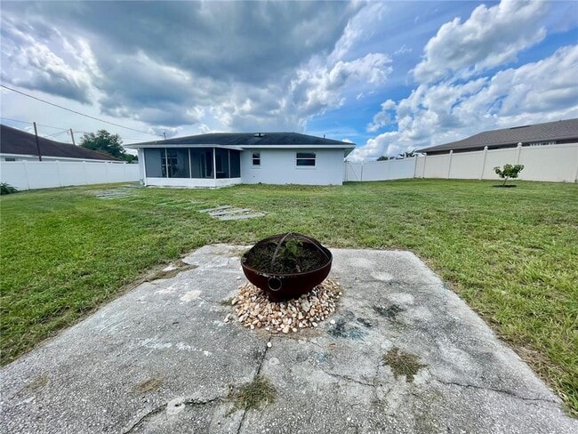 Building Photo - 2107 E Atmore Cir