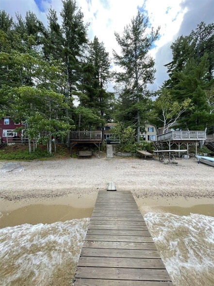 Building Photo - 114 Sandy Cove Rd
