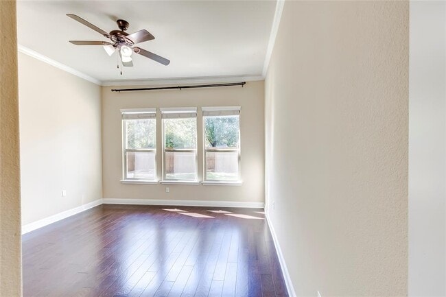 Building Photo - 16009 Jeffs Ln