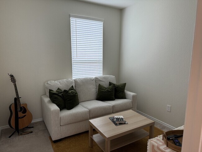 Building Photo - 25554 Burnett Ranch Ln