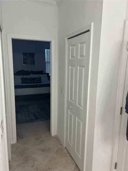 Building Photo - 20398 Lagente Cir