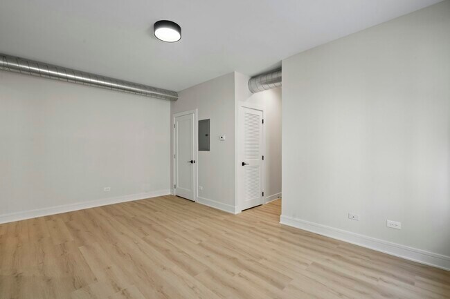 Building Photo - 432-436 S. Maple Ave, Unit 436 - 301