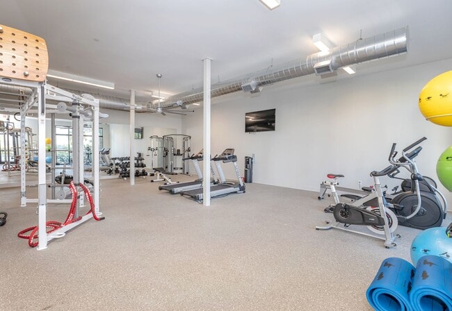 Building Photo - 2501 Bienville Blvd