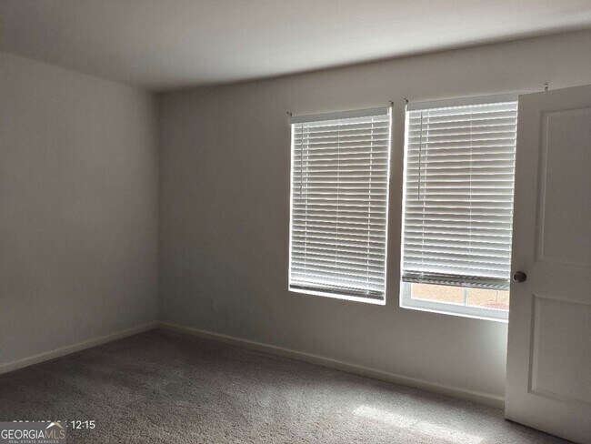 Building Photo - 522 Pemberton St