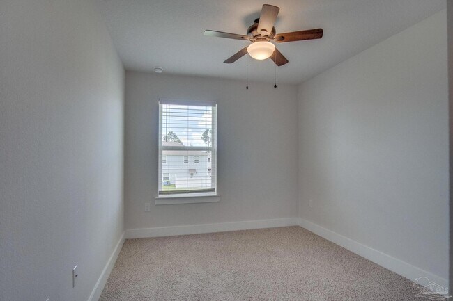 Building Photo - 1538 Iroquois Ct