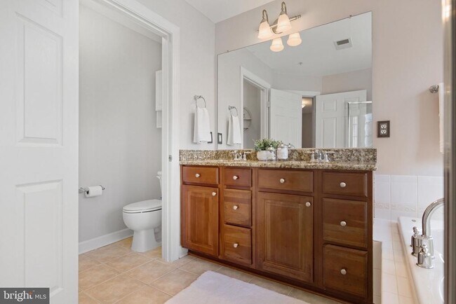 Building Photo - 7996 Reserve Way