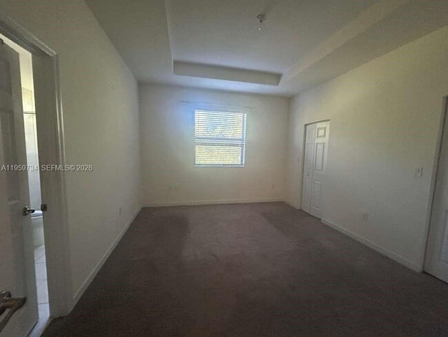 Building Photo - 6501 N Anise Ct