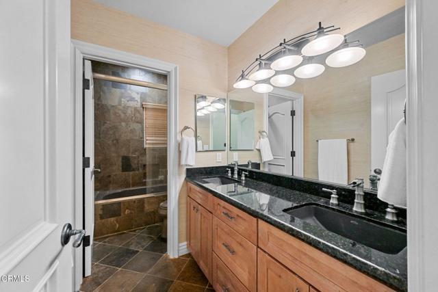 Building Photo - 3263 New York Dr