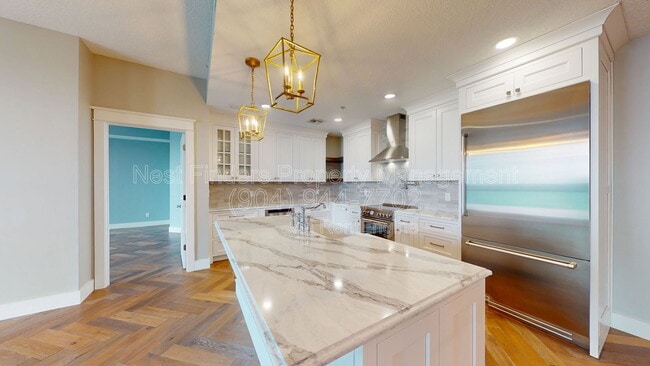 Building Photo - 1431 Riverplace Blvd