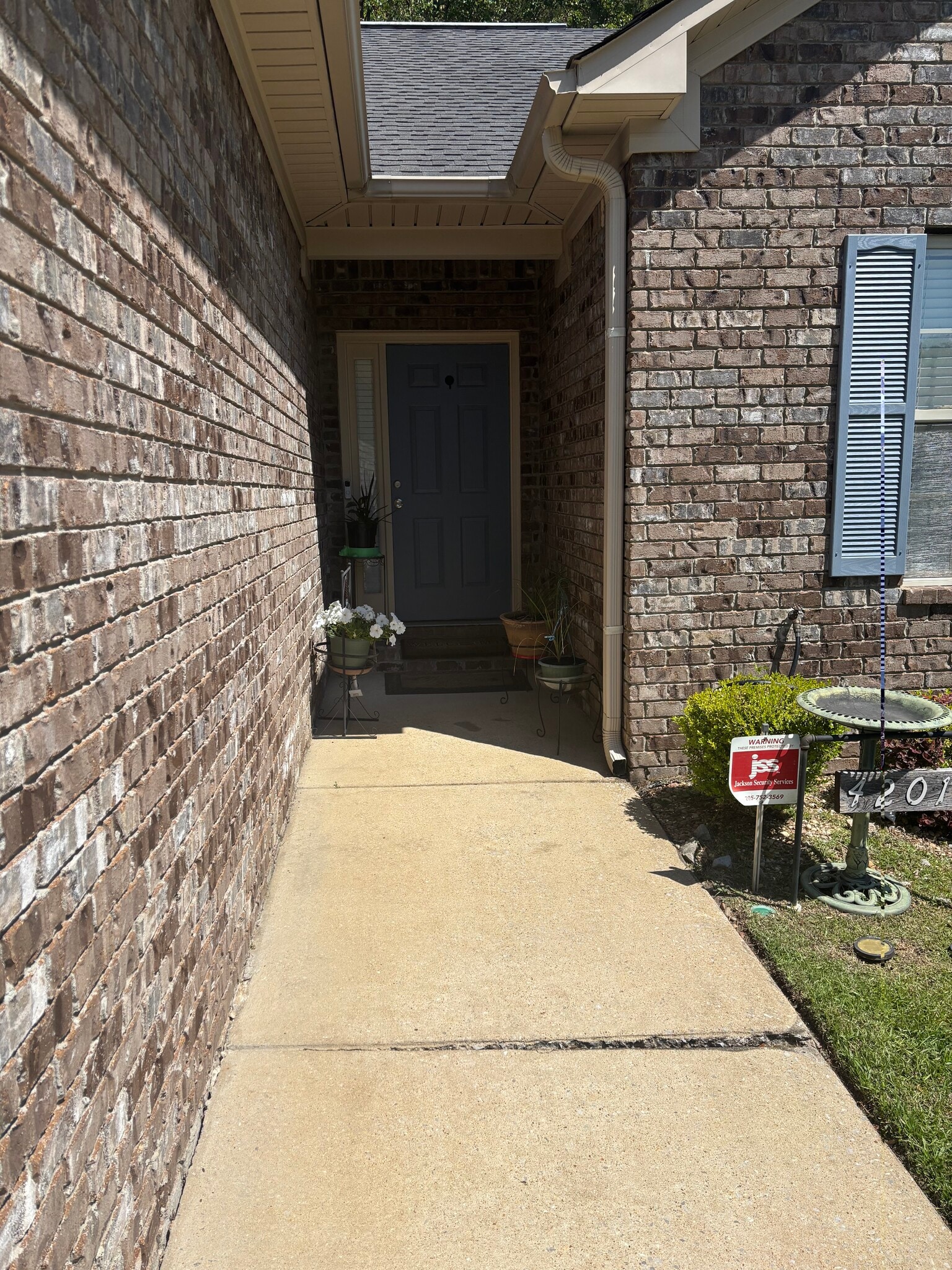 Building Photo - 4201 Heathersage Cir