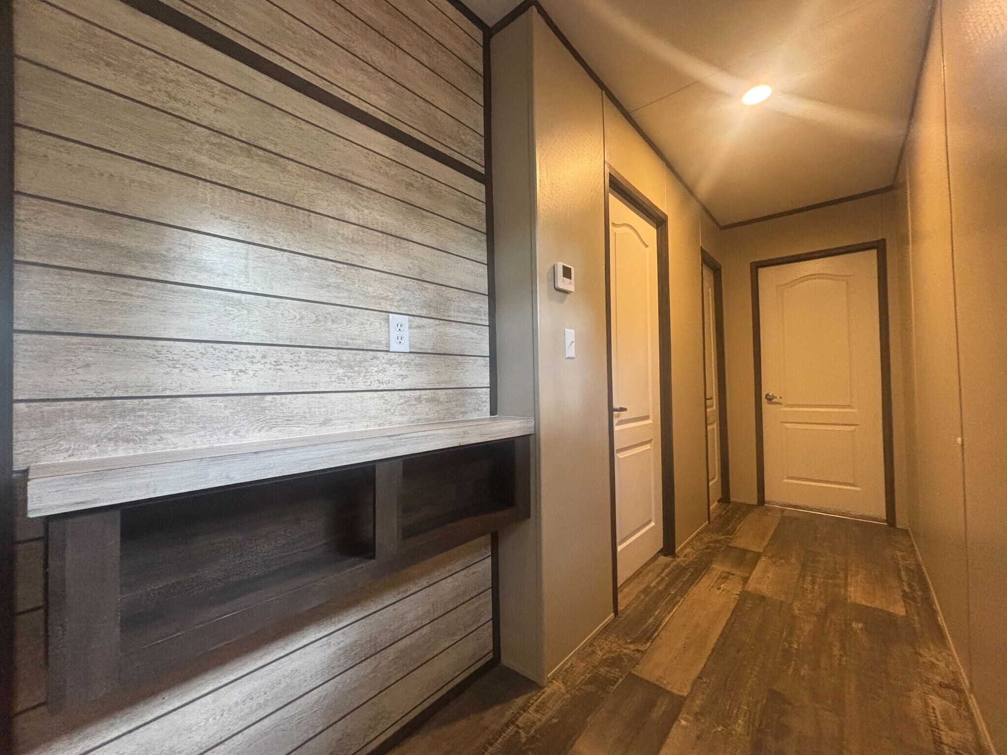 Building Photo - 1612 N 6th St