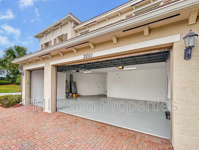 Building Photo - 3001 Strada Court
