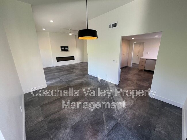 Building Photo - 72335 Canyon Ln