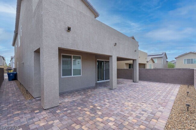 Building Photo - 6822 Greensmen Ave