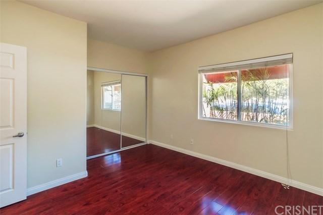 Building Photo - 9610 Zelzah Ave