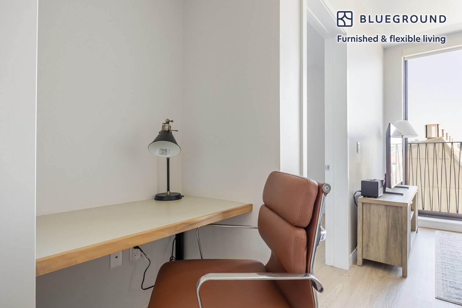 Building Photo - 200 Mesnager St