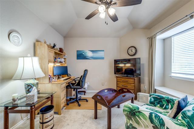 Building Photo - 327 Kahala Dr