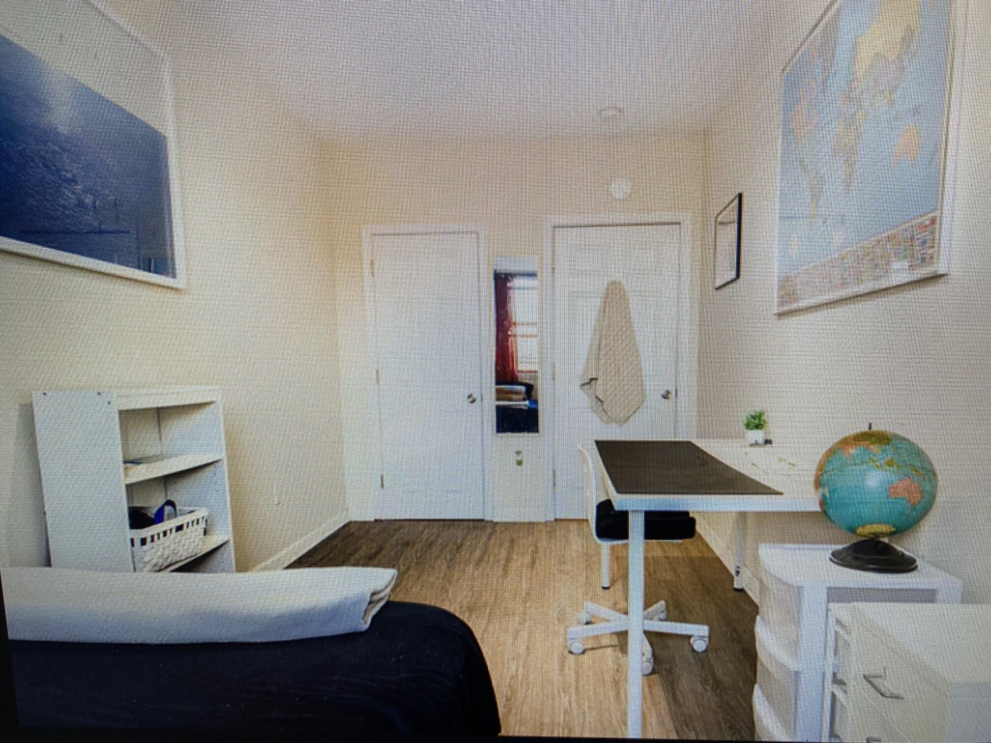 Building Photo - 300 Adams St