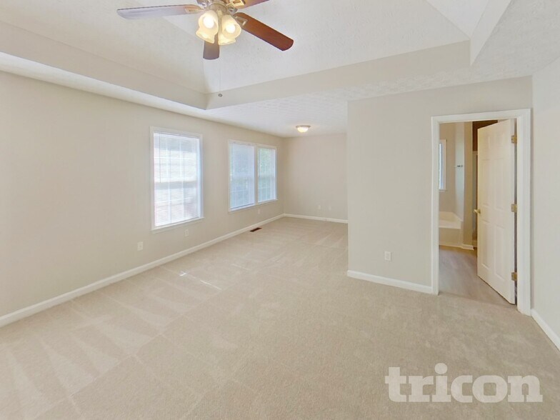 Building Photo - 3385 Newberry Ln