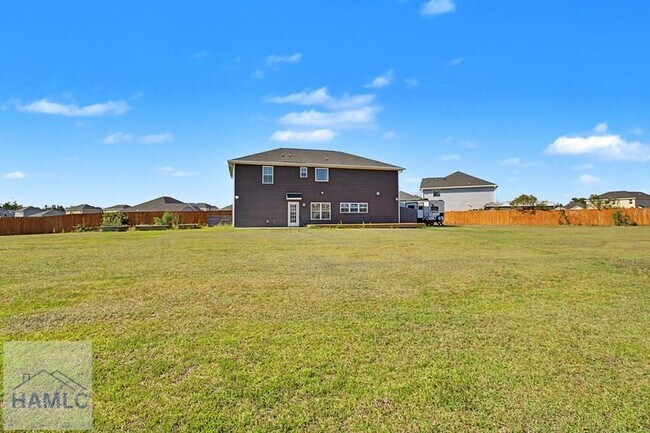 Building Photo - 206 Farnsworth Trl