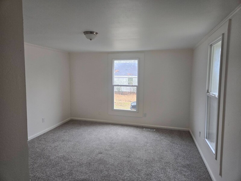 Building Photo - 202 W Peachtree St