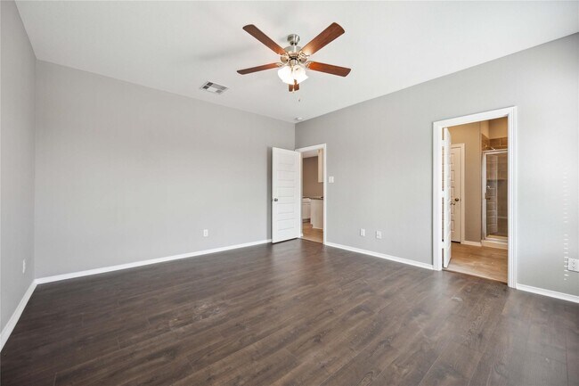 Building Photo - 5710 Tabula Rasa Dr