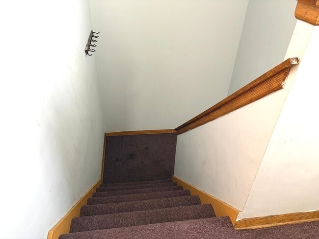 Building Photo - 8222 W Grand Ave