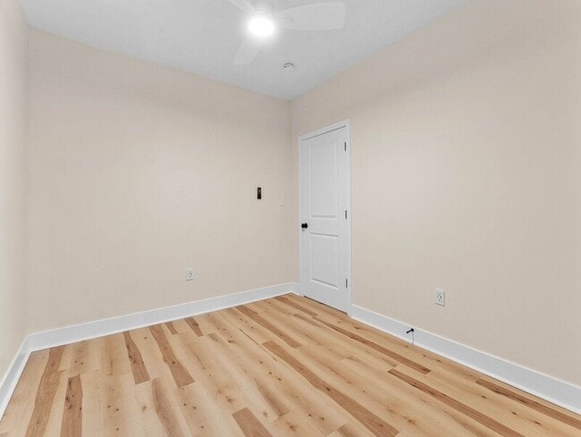 Building Photo - 2430 N 4th St