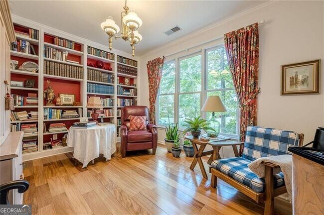 Building Photo - 322 Pebble Trail