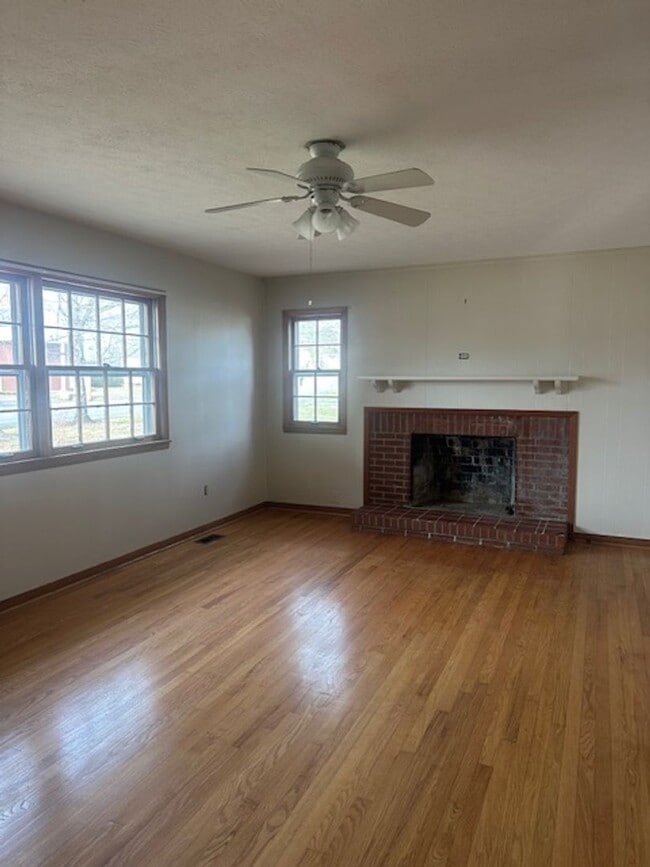 Building Photo - 3946 Andersonville Hwy