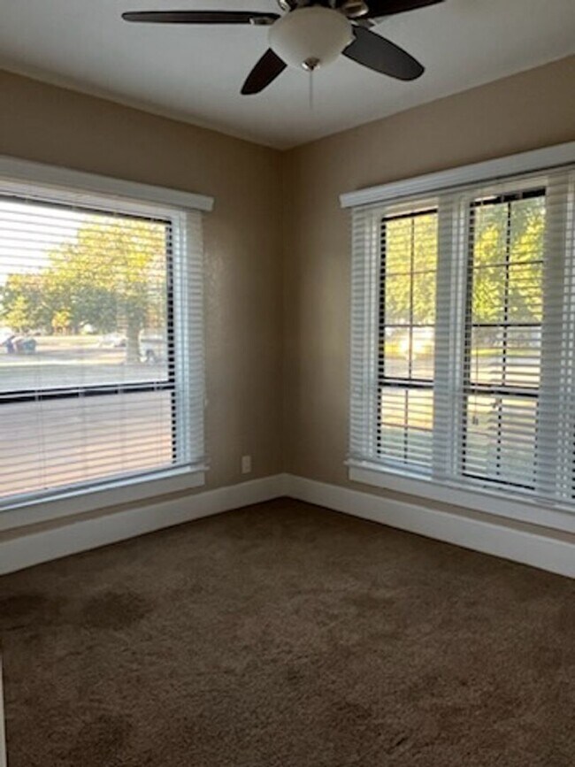 Building Photo - Cozy Home for rent in Exeter