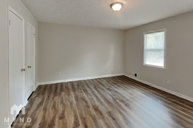 Building Photo - 7510 Elliot Way