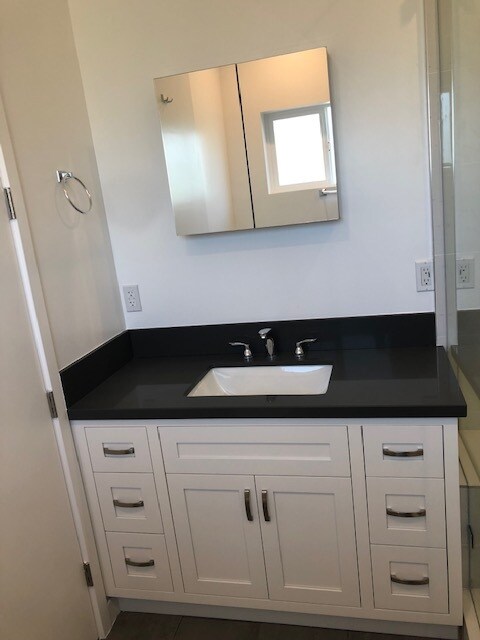 Building Photo - 8708 Olin St