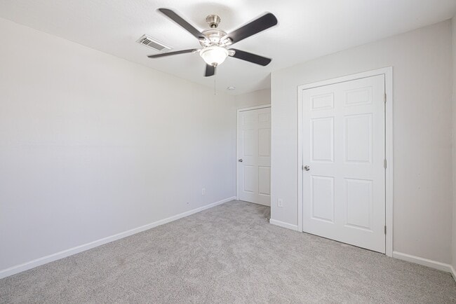 Building Photo - 11915 Greenmesa Dr