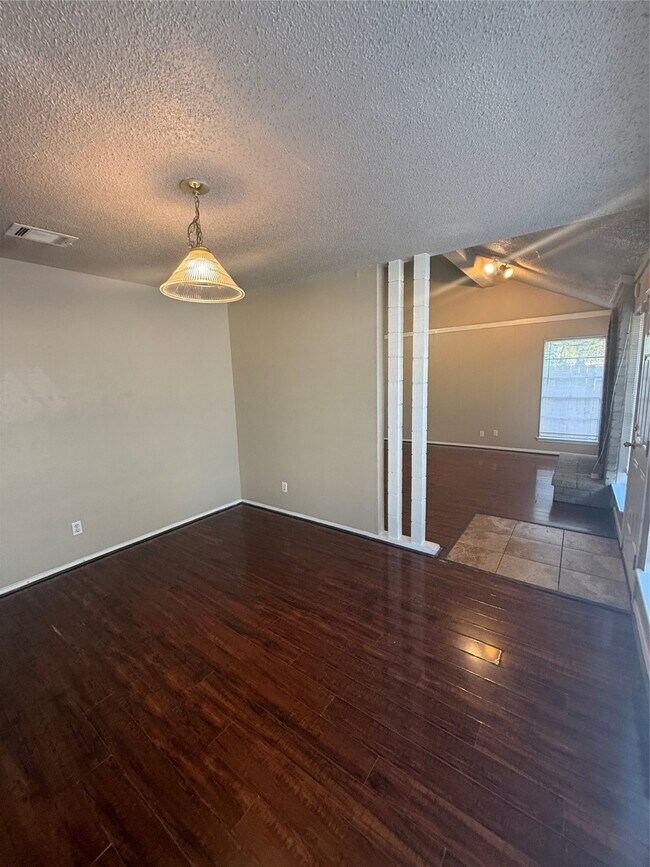 Building Photo - 5207 Sweetwind Ln