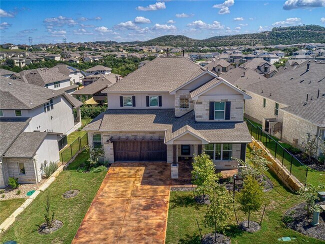 Building Photo - 425 Sitlington Ln