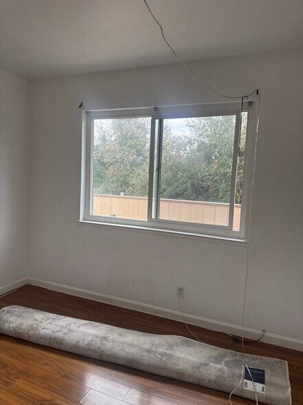 Building Photo - 2163 Eric Ct