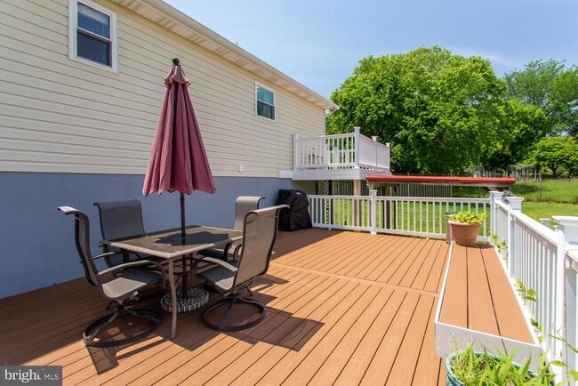 Building Photo - 45684 Schooner Ct
