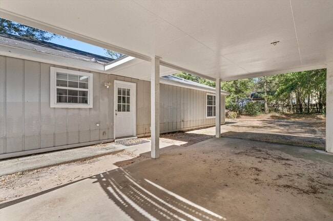 Building Photo - 165 Montclair Loop