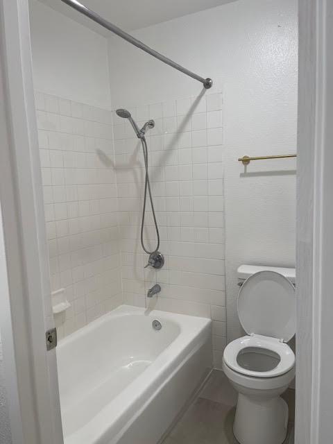Building Photo - 374 Imperial Way