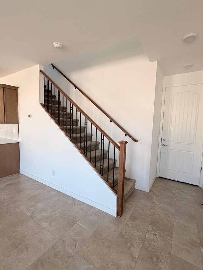 Building Photo - 3330 S 180th Ln