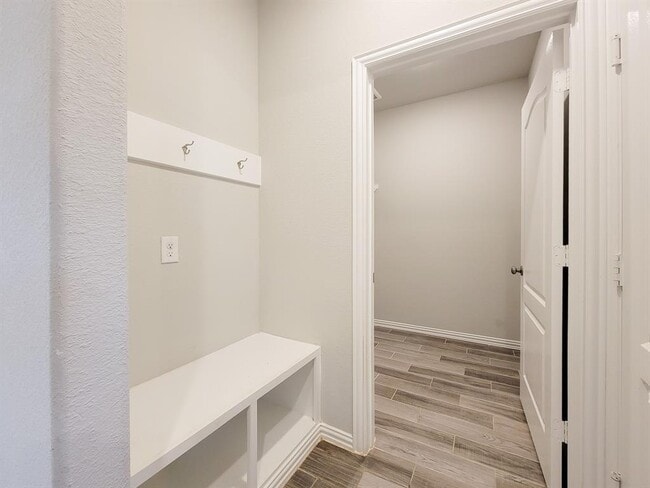 Building Photo - 31419 Horseshoe Meadow Bend Ln