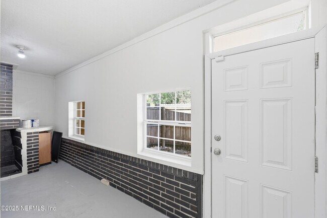 Building Photo - 2755 Green St