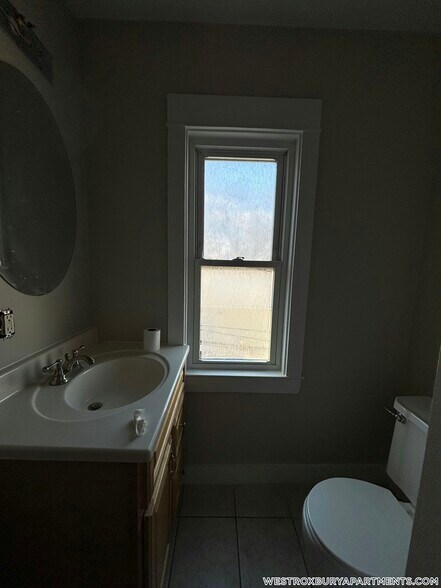 Building Photo - 35 Carrolton Rd