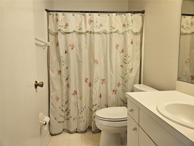 Building Photo - 2405 New Haven Cir