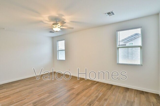 Building Photo - 16886 W Diana Ave