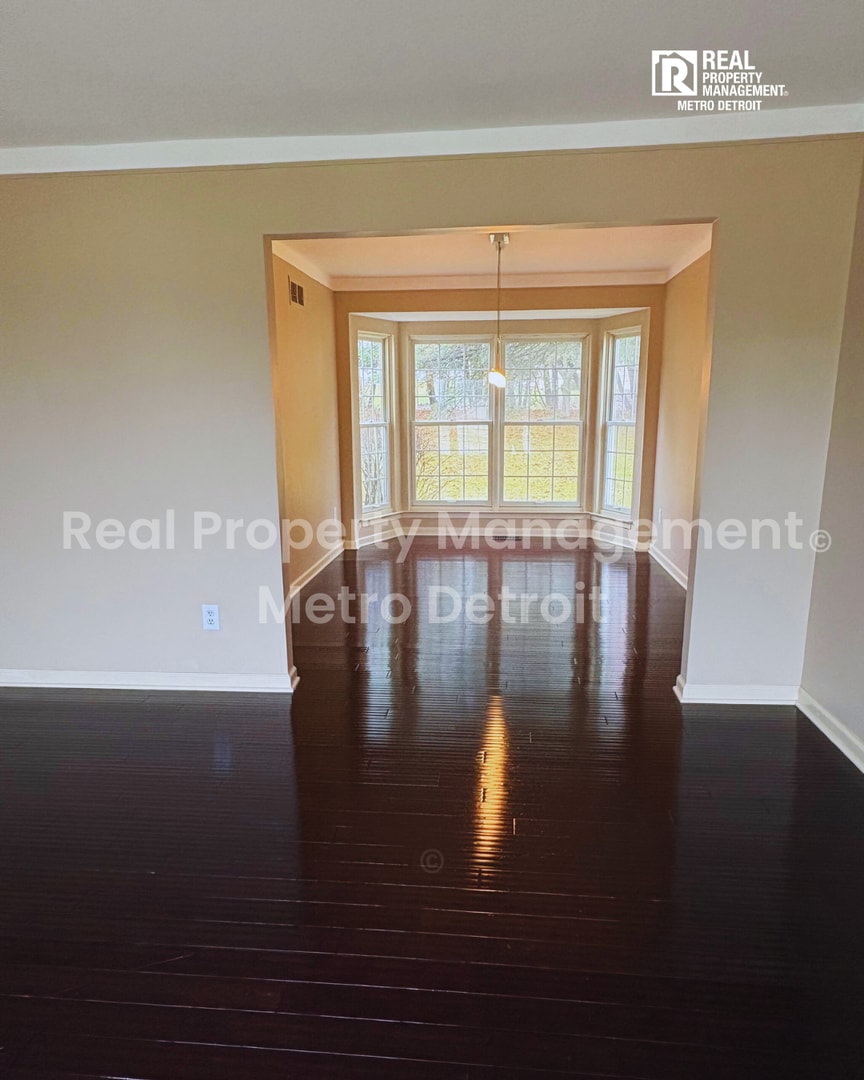 Building Photo - 172 Parsons Ln